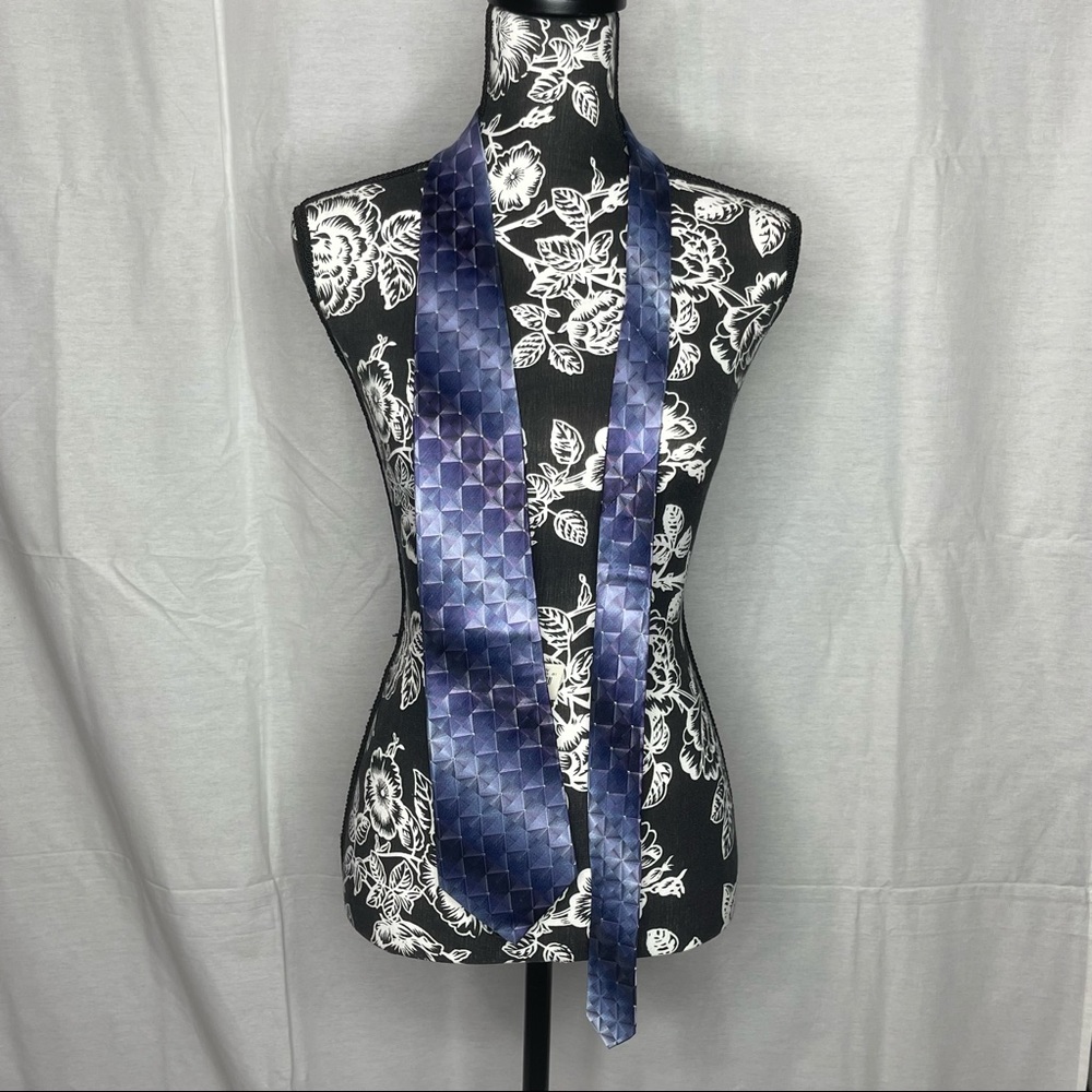 Van Heusen Neck Tie